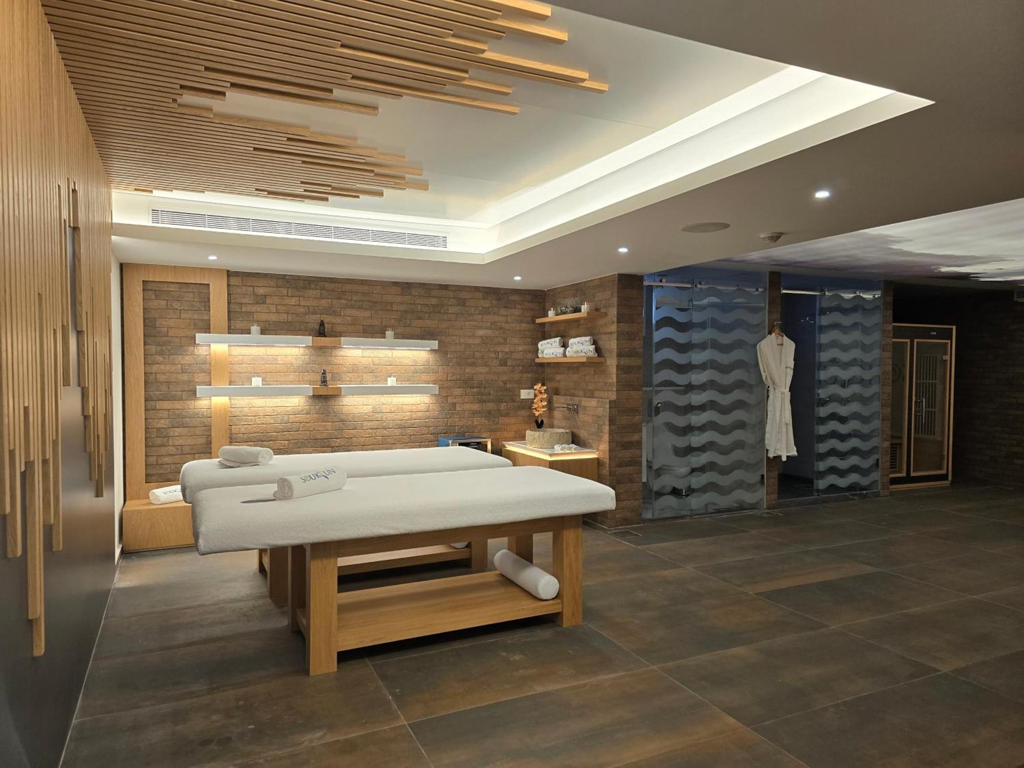 Maximus Hotel Byblos Esterno foto